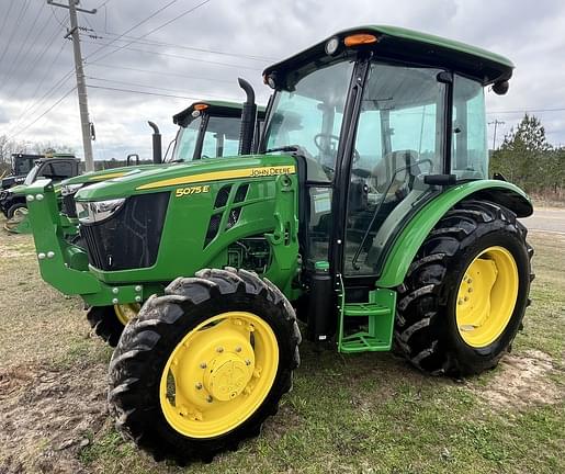 Image of John Deere 5075E Primary image