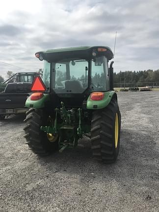 Image of John Deere 5075E equipment image 3