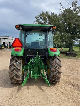 Image of John Deere 5075E equipment image 2