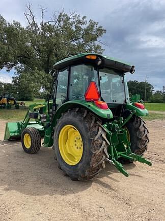 Image of John Deere 5075E equipment image 3