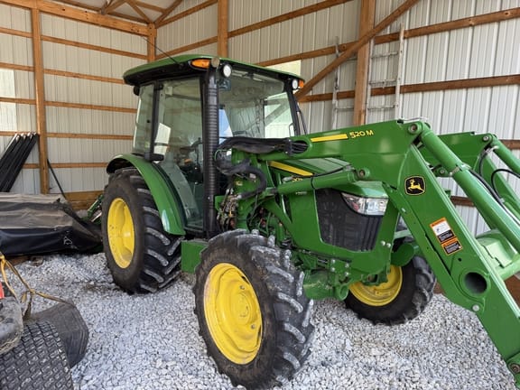 2022 John Deere 5075E Equipment Image0