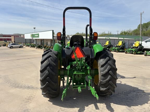 Image of John Deere 5075E equipment image 3