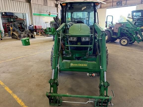 Image of John Deere 5075E equipment image 3