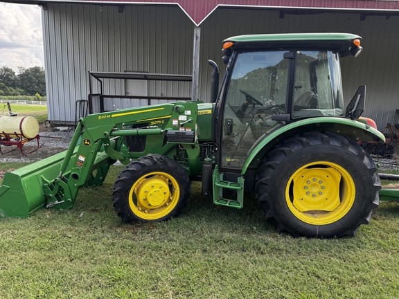 2022 John Deere 5075E Equipment Image0