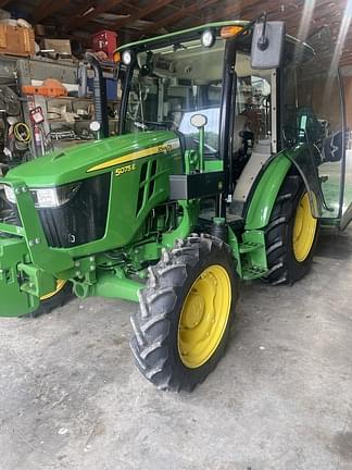 Image of John Deere 5075E equipment image 1