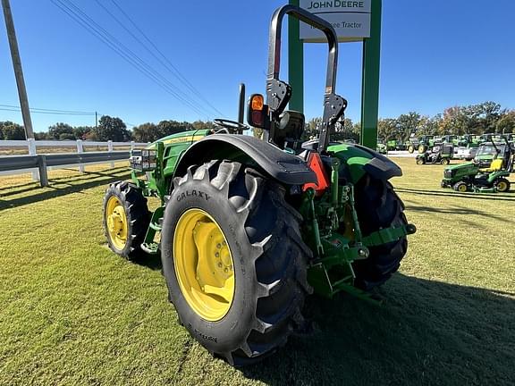 Image of John Deere 5075E equipment image 2