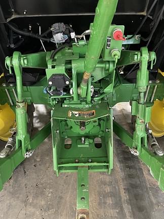 Image of John Deere 5075E equipment image 4