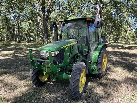 Image of John Deere 5075E equipment image 1