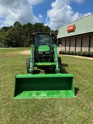 Image of John Deere 5075E equipment image 4