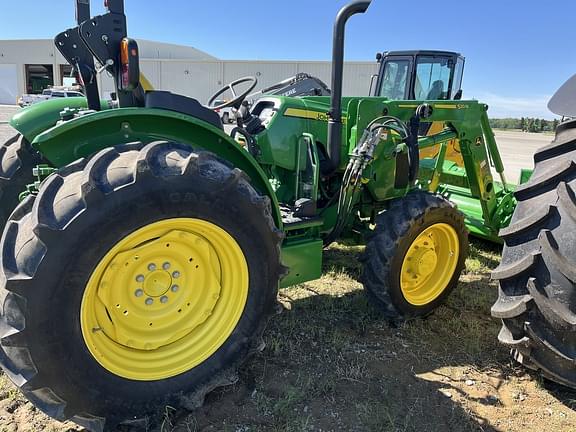 Image of John Deere 5075E equipment image 2