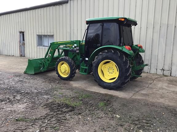 Image of John Deere 5075E equipment image 2