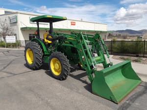 2022 John Deere 5075E Image