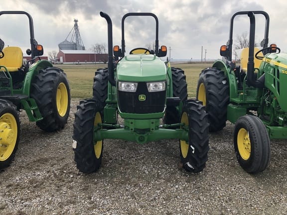 Main image John Deere 5075E