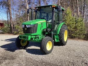 2022 John Deere 5075E Image