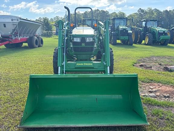 Image of John Deere 5075E equipment image 1