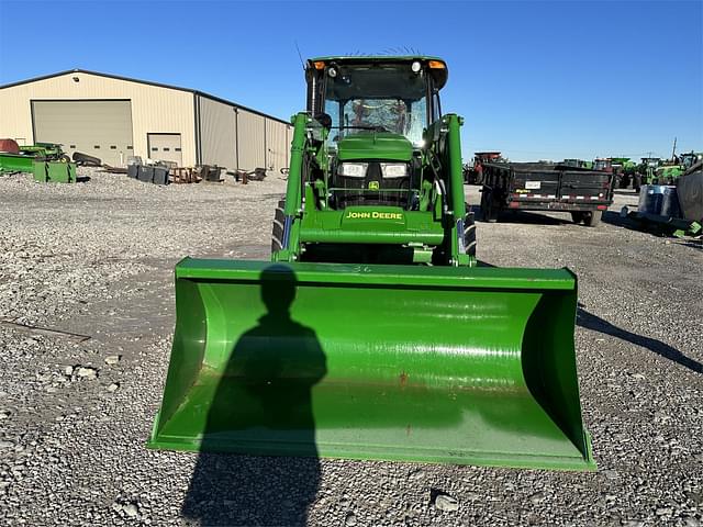 Image of John Deere 5075E equipment image 1