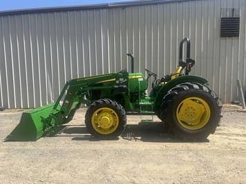 Main image John Deere 5075E