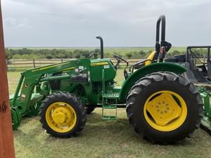 2022 John Deere 5075E Image