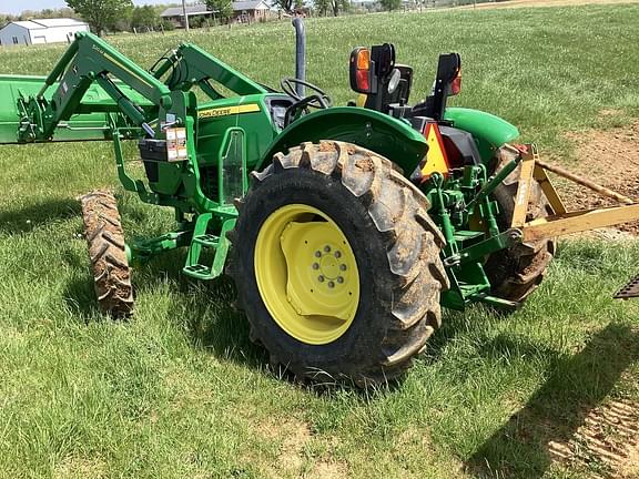 Image of John Deere 5075E equipment image 4