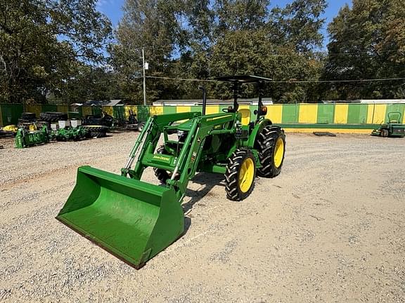 Image of John Deere 5075E Primary image