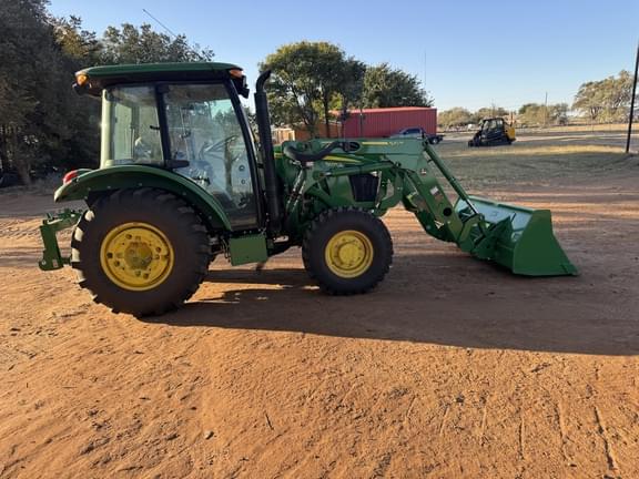 Image of John Deere 5075E equipment image 4