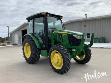Main image John Deere 5075E