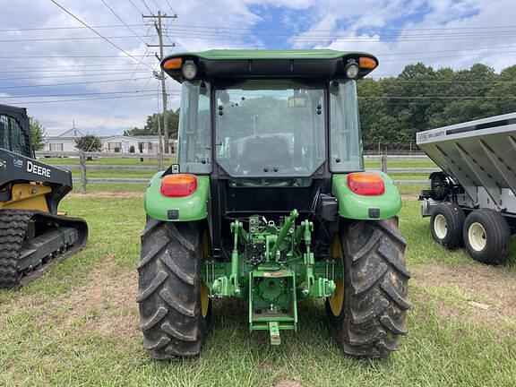 Image of John Deere 5075E equipment image 4