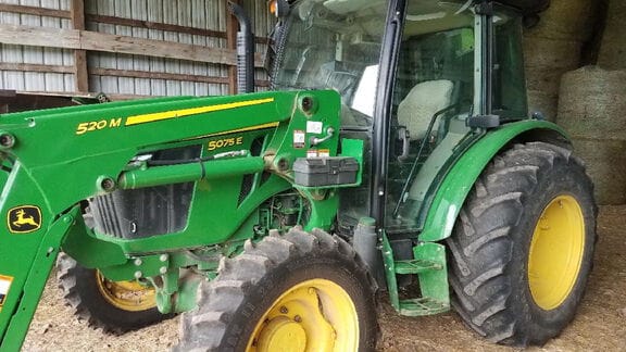 2022 John Deere 5075E Equipment Image0