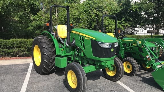 Main image John Deere 5075E
