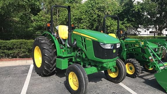 Main image John Deere 5075E 0