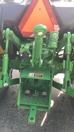 Thumbnail image John Deere 5075E 3