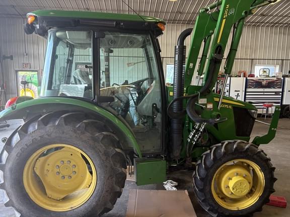 Image of John Deere 5075E Primary image