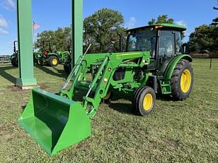 Main image John Deere 5075E 0