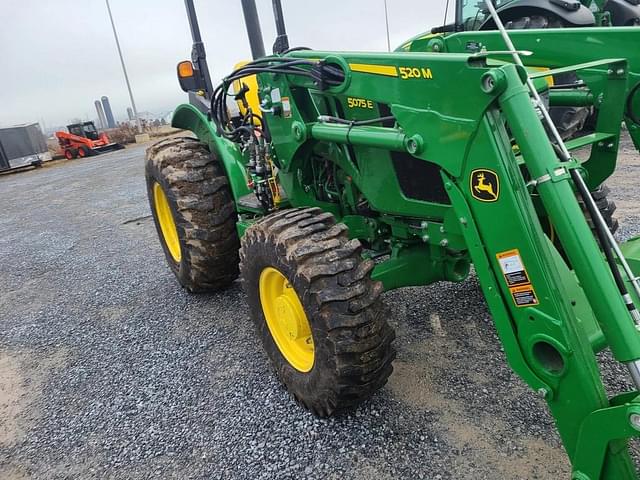 Image of John Deere 5075E equipment image 2