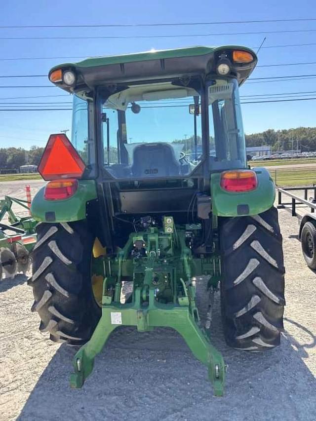 Image of John Deere 5075E equipment image 2