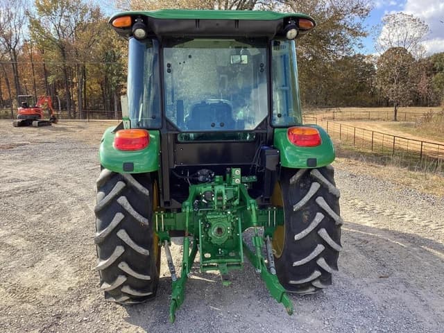Image of John Deere 5075E equipment image 4