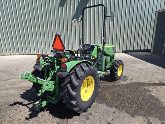 Image of John Deere 5075GL equipment image 4