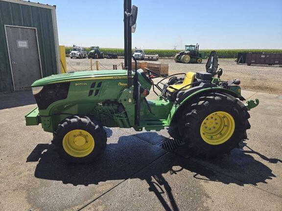 Image of John Deere 5075GL equipment image 1