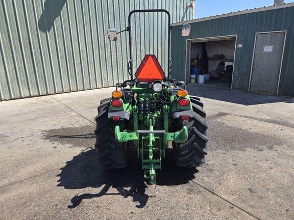 Image of John Deere 5075GL equipment image 3