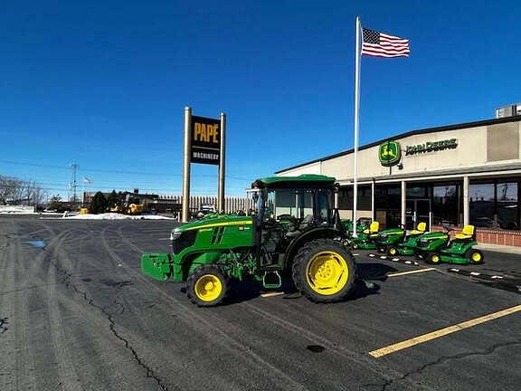 Image of John Deere 5075GV equipment image 4