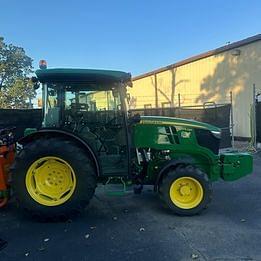 Image of John Deere 5075GN equipment image 4