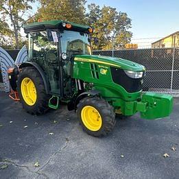 Image of John Deere 5075GN equipment image 2