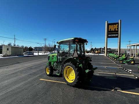 Image of John Deere 5075GN equipment image 1