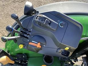 Main image John Deere 5075M 23