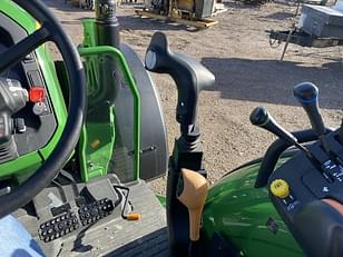 Main image John Deere 5075M 25