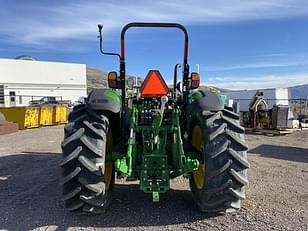 Main image John Deere 5075M 5