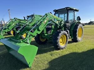 2022 John Deere 5075M Image