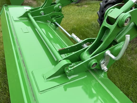 Image of John Deere 5075M equipment image 2
