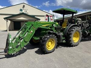 2022 John Deere 5075M Image