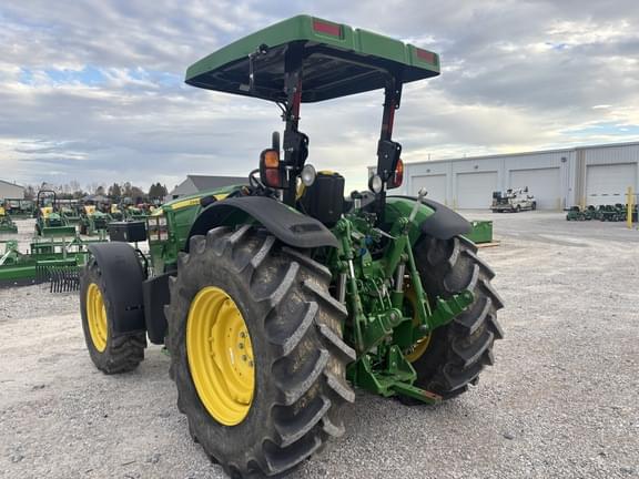 Image of John Deere 5075M equipment image 3